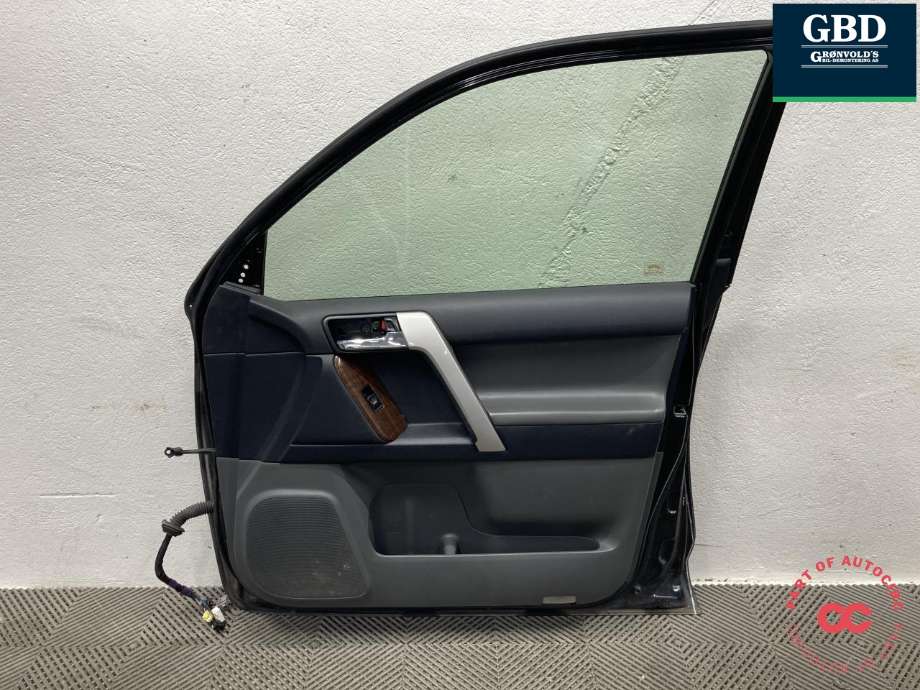 Dør høyre foran til Toyota Land Cruiser 150 2010-2013 (Fase 1)  (6700160711|6700160710|)