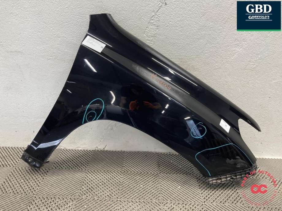 Skjerm høyre foran til Toyota Land Cruiser 150 2010-2013 (Fase 1) (5381160A90|)
