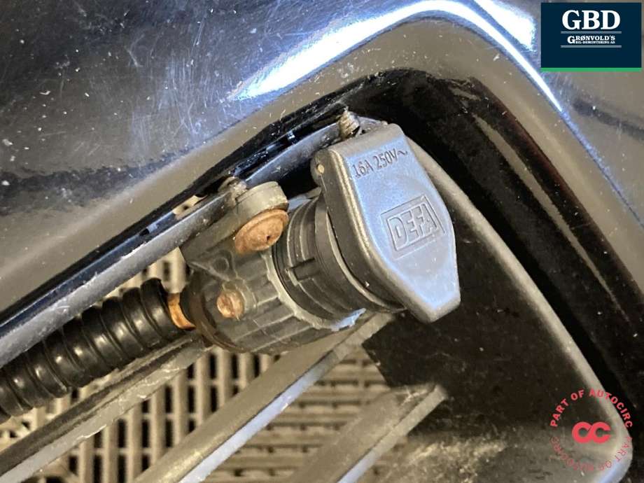 Støtfanger foran til Toyota Land Cruiser 150 2010-2013 (Fase 1)  (521196A944|)