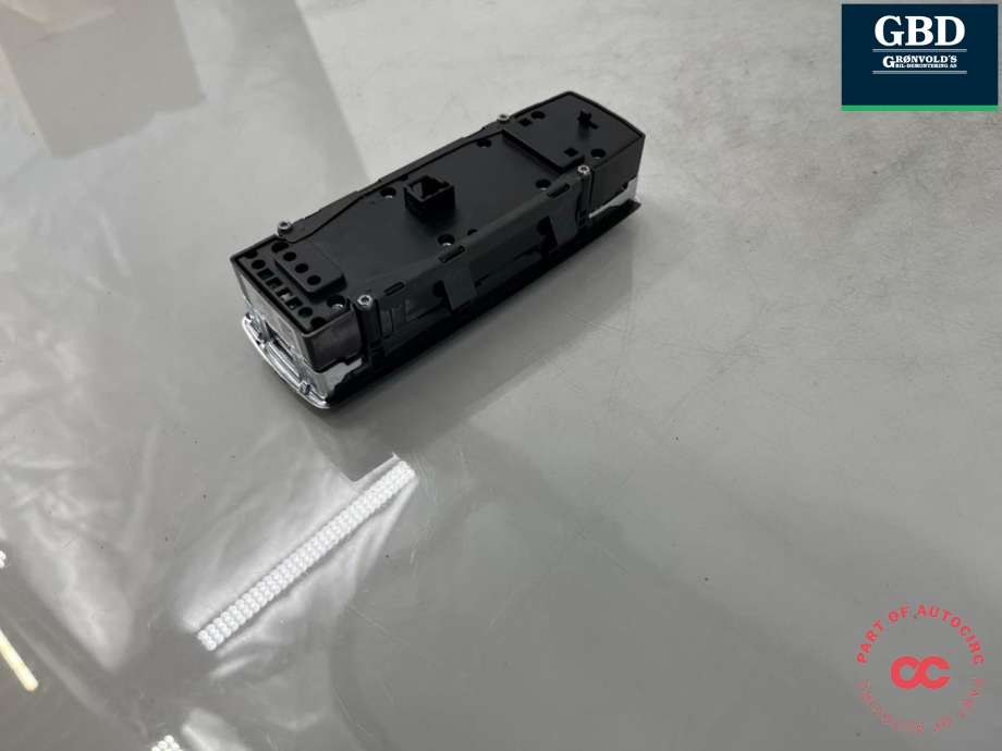 Bryter ruteheis førerdørspanel til Mercedes B-Klasse, electric drive 2014-2018 (W242) (W242)