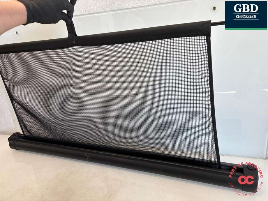 Bagasjerom hundegitter til Toyota Auris 2015-2019 (Type II, Fase 2)  (|64230-02010)