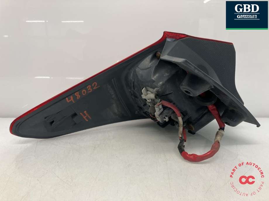 Baklykt høyre ytre til Toyota Auris 2015-2019 (Type II, Fase 2)  (8155102A51|8155102A50|)
