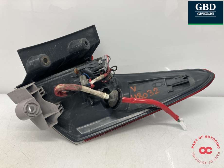 Baklykt venstre ytre til Toyota Auris 2015-2019 (Type II, Fase 2)  (8156102A51|8156102A50|)