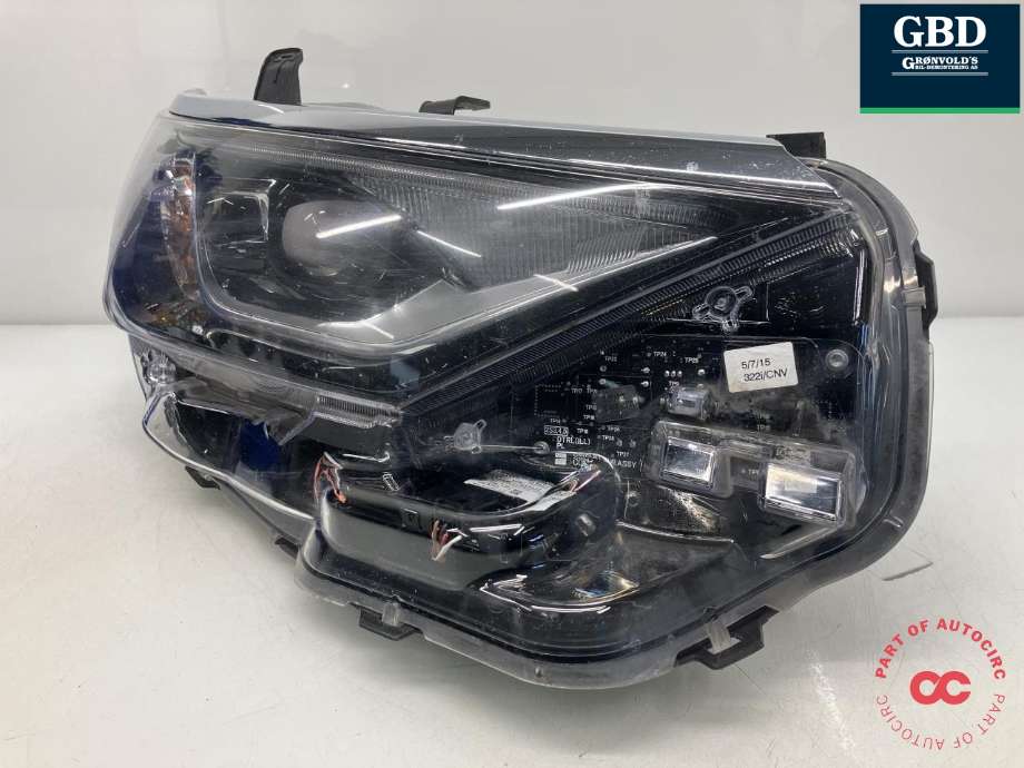 Frontlykt høyre full-LED til Toyota Auris 2015-2019 (Type II, Fase 2)  (VALEO|8113002K60|81110-02K60|90070907)