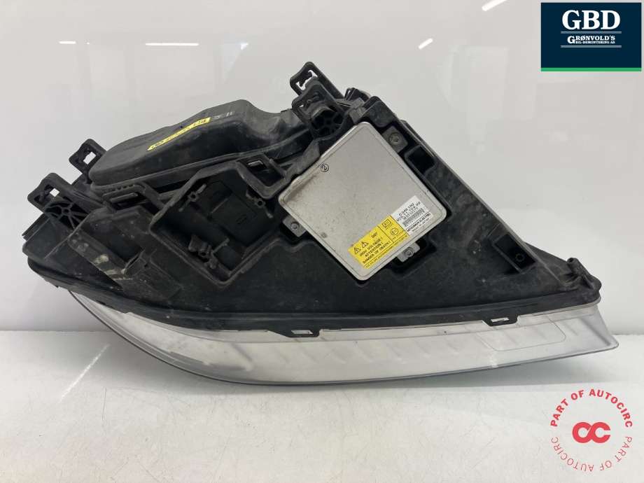 Frontlykt venstre xenon til Volvo V70 2007-2013 (Type III, Fase 1)  (31214415|31214347|633.31.000.01)