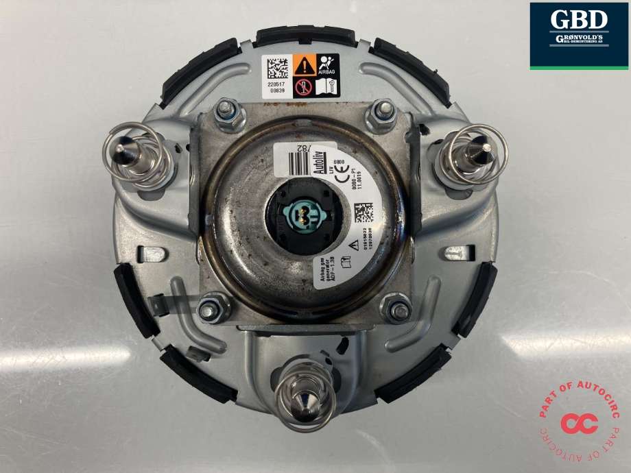 Airbag rattpute til Toyota Yaris 2020-->> (Type IV) (AUTOLIV||6441513 D|45130-K0040-CT)