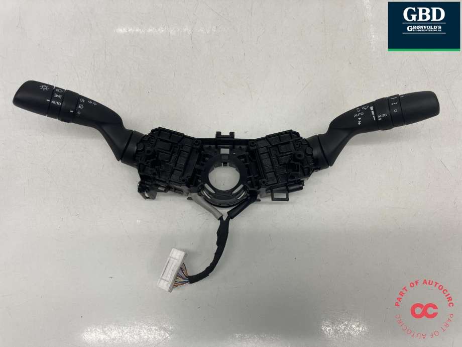 Bryter combi til Toyota Yaris 2020-->> (Type IV) (|02A50-17J916|02D70-17J910)