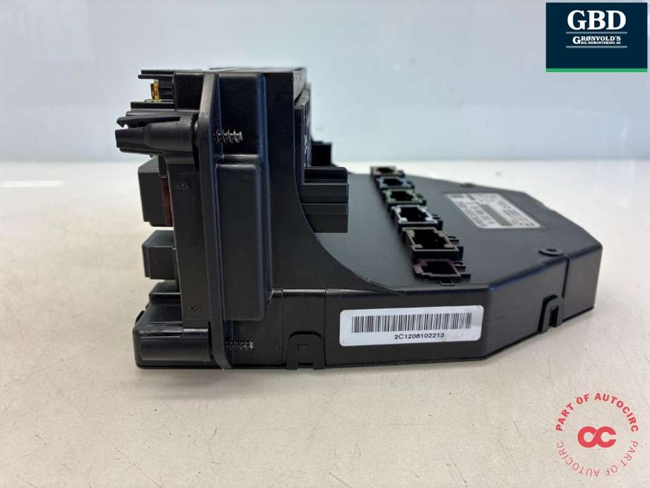 Sikringsboks motorrom til Mercedes E-Klasse 2009-2013 (Fase 1) (W212) (W212) (A 231 900 77 07|A 231 900 15 07|A 212 900 62 12)