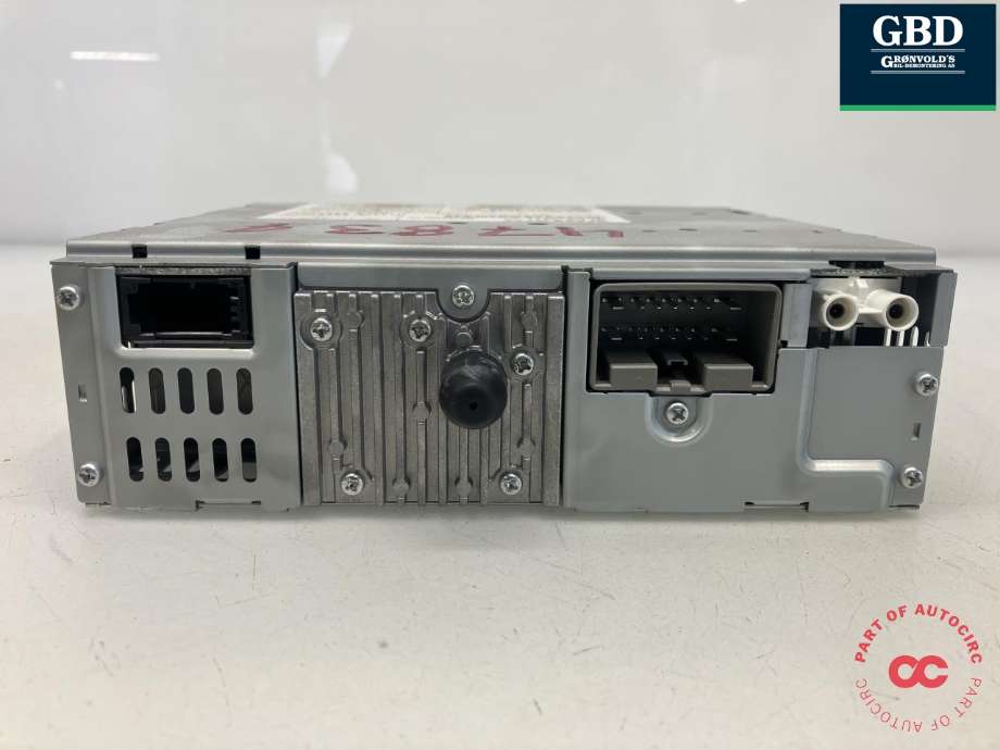 Bilstereo til Volvo XC90 2002-2006 (Type I, Fase 1)  (MITSUBISHI|36050348|31210422|6CD26W)