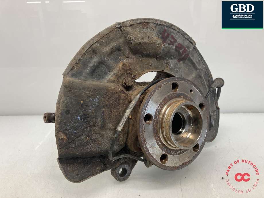 Hjulspindel høyre foran til Volvo XC90 2002-2006 (Type I, Fase 1)  (31200316|)