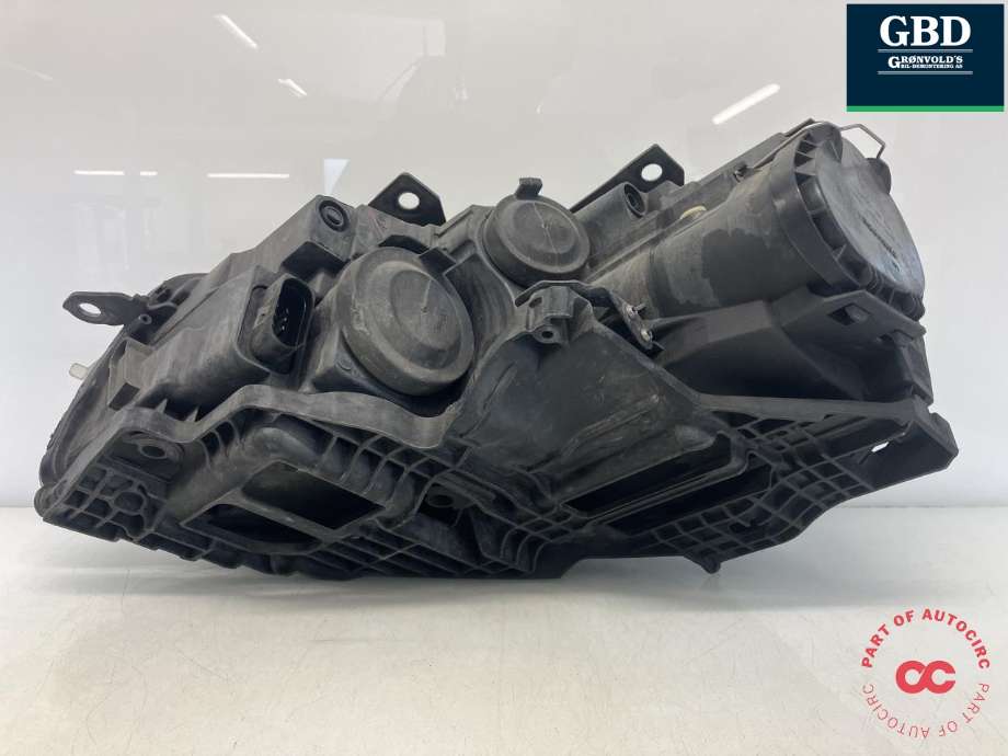 Frontlykt høyre halogen til VW Golf VI 2008-2012  (VALEO||5K1 941 006 M|89319341)