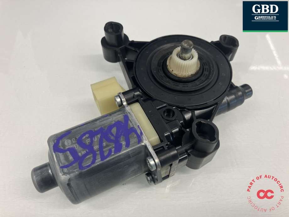 Ruteheis, kun motor, venstre foran til Audi A4, Allroad 2016-->> (Type II) (B9) (B9) (|8W0 959 801)