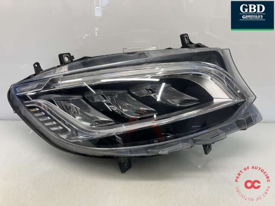 Frontlykt høyre full-LED til Mercedes Sprinter, 2018-->> (907/910) (907/910) (VALEO|A 910 906 82 00)