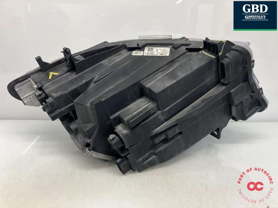 Frontlykt venstre full-LED til Mercedes Sprinter 2018-->> (907/910) (907/910) (VALEO|A 910 906 81 00|A 910 906 71 00|90139118AI)