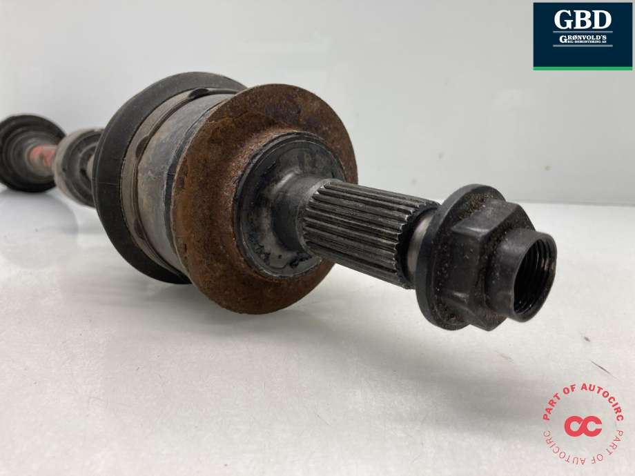 Drivaksel høyre foran, bensin/manuell til Suzuki SX4 S-CROSS 2013-->> (Type II)  (44101-54PE1-000|)