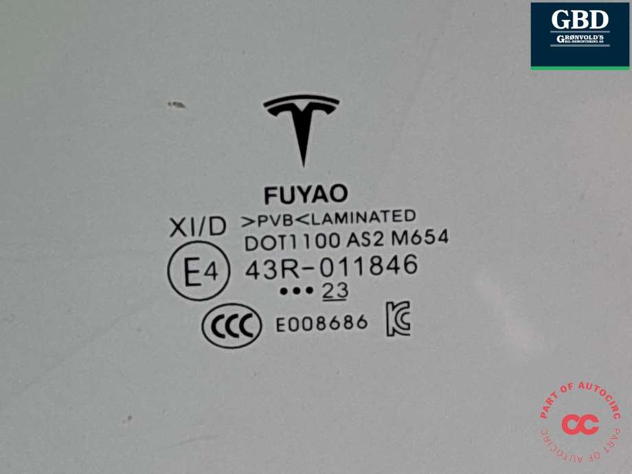 Siderute venstre foran til Tesla Model Y 2021-2024 (Type I) (|E4 43R-011846)