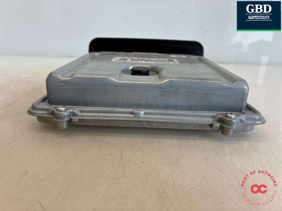 Styreenhet motor til BMW 5-Serie 2010-2017 (F10/F11) (F10/F11) (BOSCH|13 61 8 518 891|8 513 250|0 281 017 648)