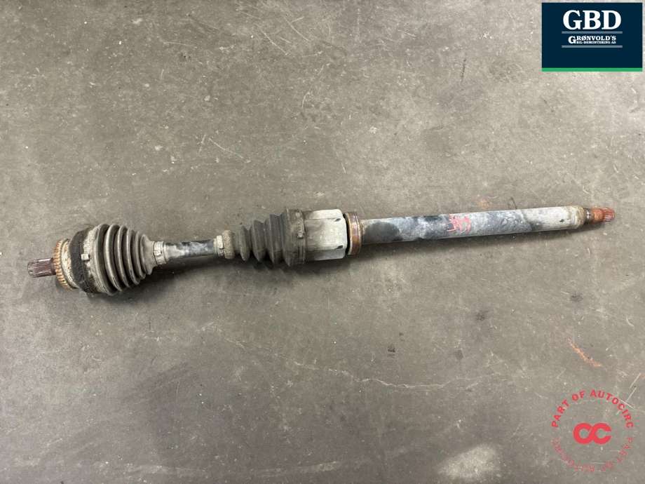Drivaksel høyre foran, diesel/automat til Volvo V70, 2000-2004 (Type II, Fase 1) (8252046)