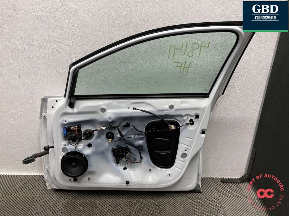 Dør høyre foran til VW e-Golf 2017-2020 (Fase 2)  (5G4 831 056 AS|)