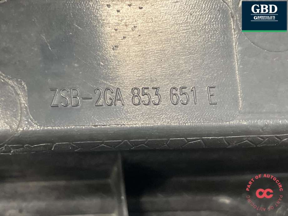 Grill til VW T-Roc 2017-->>  (2GA 853 651 R  RYP|2GA 853 651 E|)
