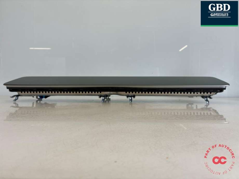 Instrumentpanel til Mercedes E-Klasse 2016-2023 (W213) (W213) (A 213 900 64 35|A 213 900 86 33|)