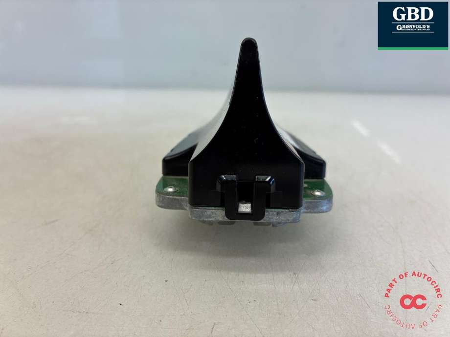 Antenna til BMW 5-Serie 2017-->> (G30/G31) (G30/G31) 