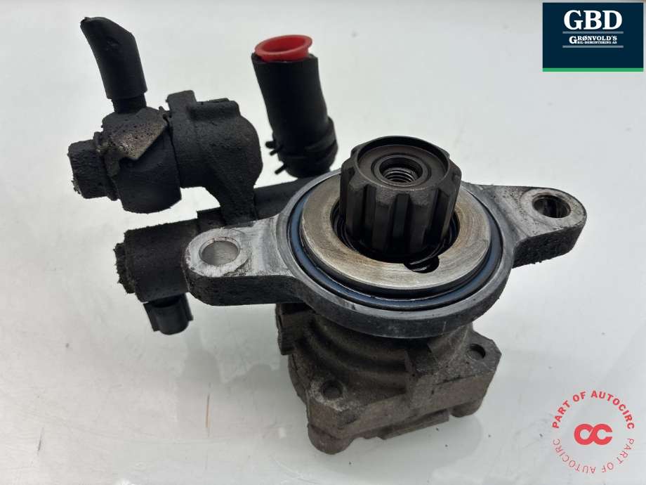 Servo pumpe mekanisk til Toyota Land Cruiser 150, 2010-2013 (Fase 1)  (4431060552)