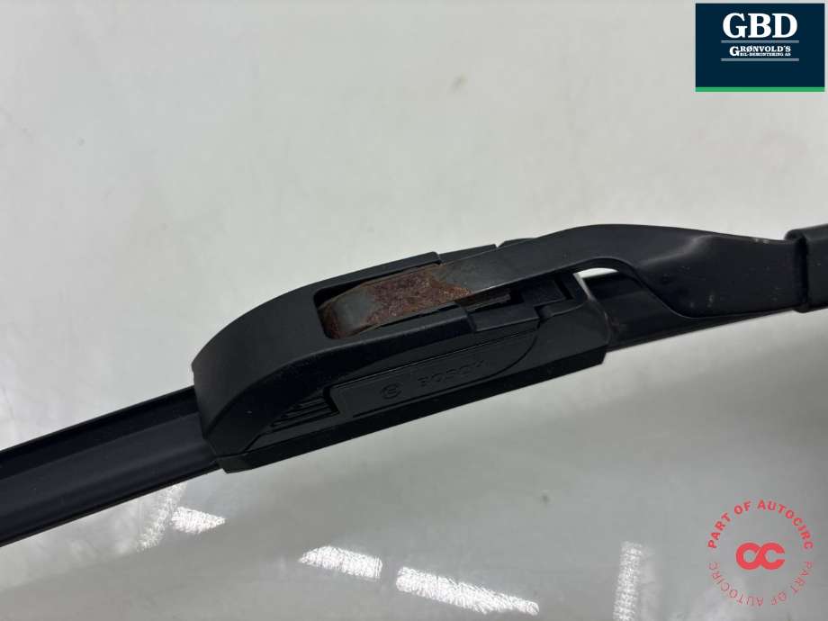 Viskerarm frontrute venstre til Toyota Land Cruiser 150 2010-2013 (Fase 1) (8522160311|)