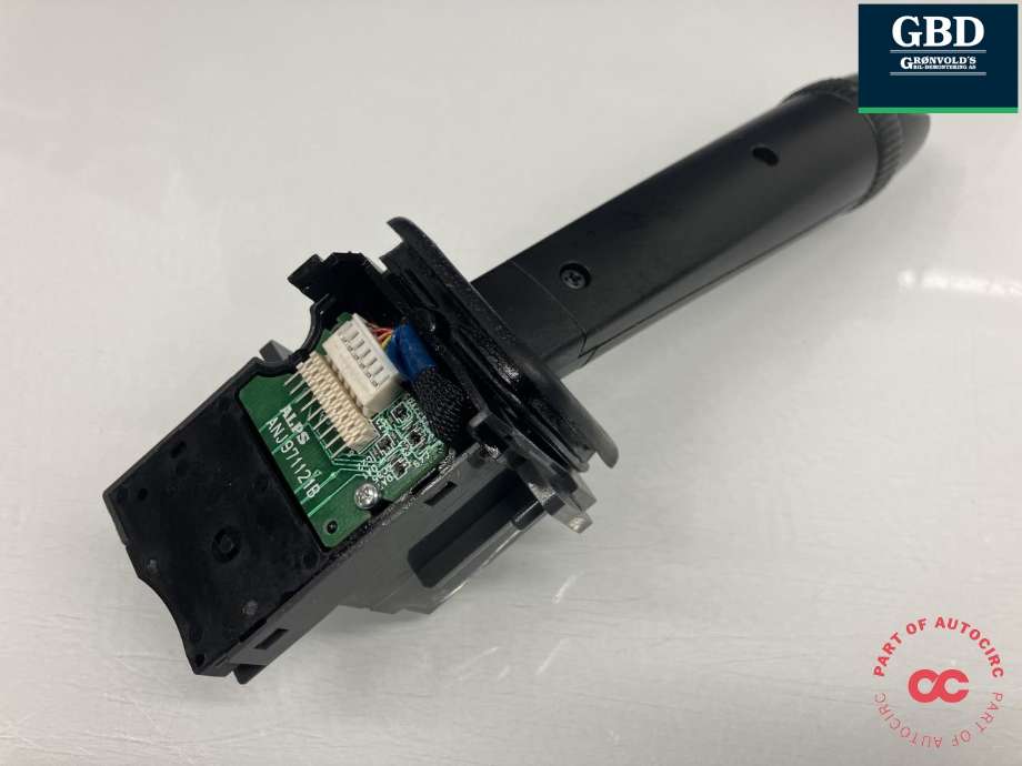 Bryter blink til Volvo XC90 2002-2006 (Type I, Fase 1)  (|30768097)