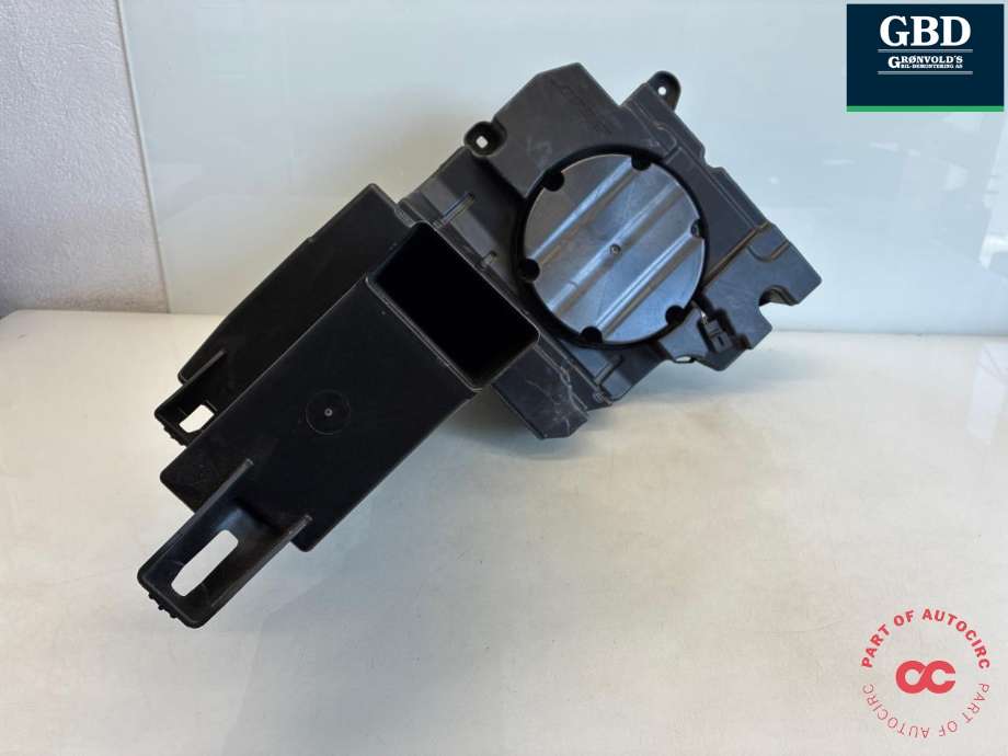 Bilstereo sub-woofer til Audi Q7 2015-->> (Type II) (4M0 035 621 K|4M0 035 621 C|)