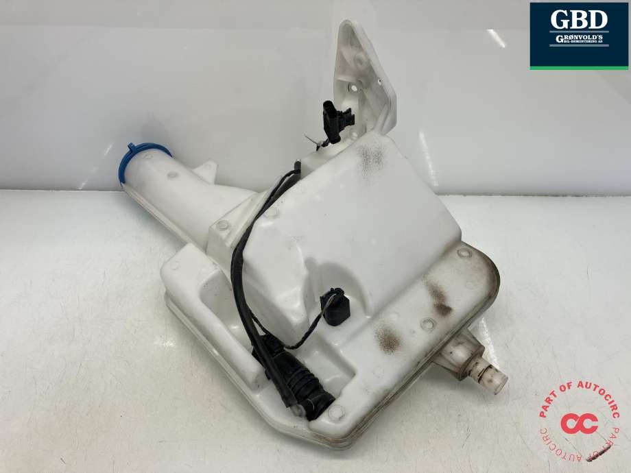 Spylertank foran til Mercedes Sprinter 2018-->> (907/910) (907/910) (A 910 860 16 00|Q05 ZGS005|)