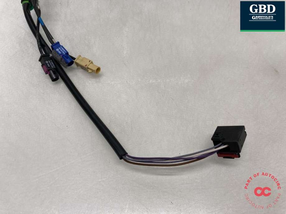 Speil høyre til VW Caddy 2010-2015 (Type III, Fase 2)  (2K5 857 508 AP 9B9|2K5 857 508 AE 9B9|)