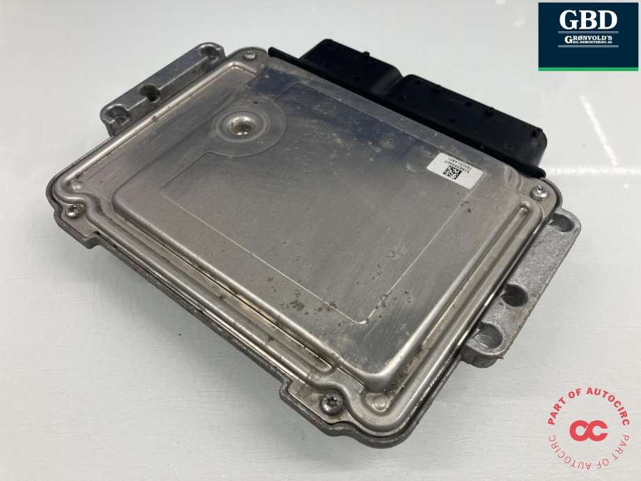 Styreenhet motor til Hyundai Santa Fe 2006-2009 (Type II, Fase 1) (BOSCH||39113-27825|39116-27825| 0 281 013 584)