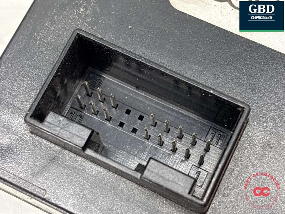 Styreenhet nøkkelfri/keyless til Audi Q7 2010-2015 (Type I, Fase 2)  (4L0 907 335 B|)