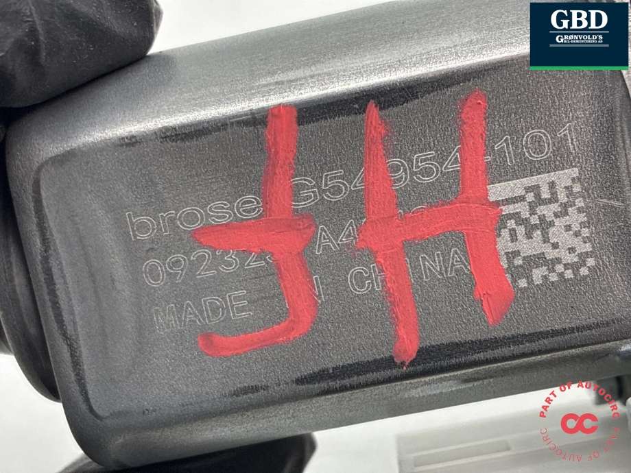 Ruteheis, kun motor, høyre foran til Tesla Model Y 2024-->> (Type II)  (2005489-00-A|)
