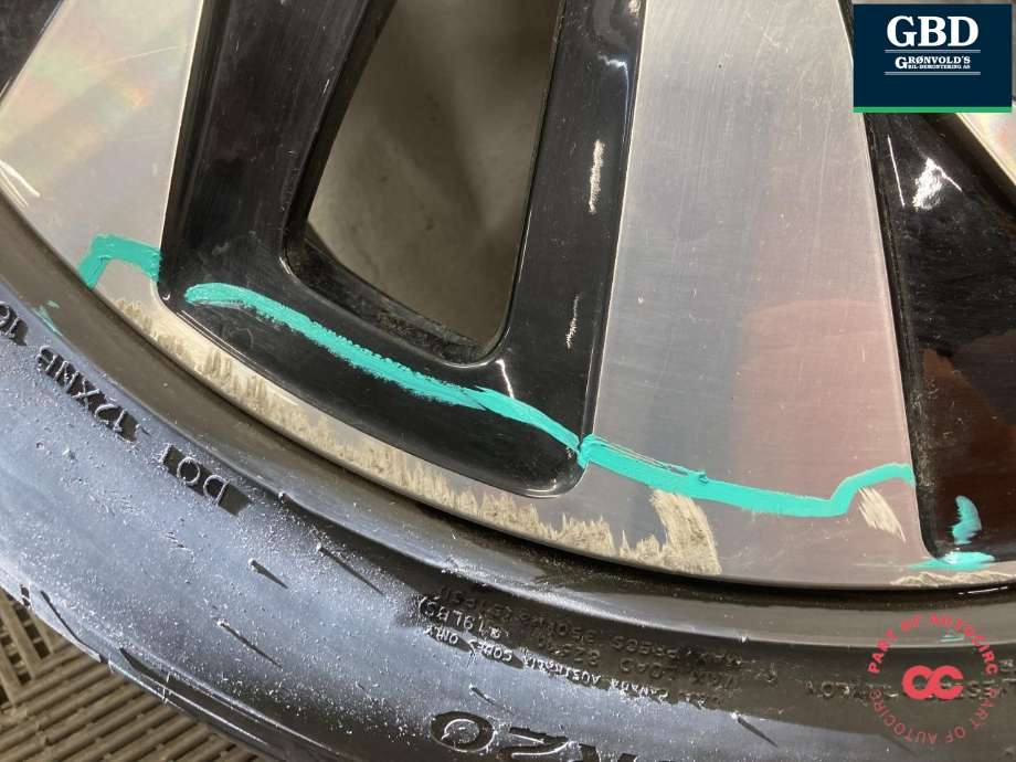 Hjulsett aluminium sommer til VW ID.4 2020-->> (HANKOOK VENTUS SI EVO3|2STK 235/50R20 8JX20 ET 45|2STK 255/45R20 9JX20 ET 42|PROD 21 3.3-4.5 MM)