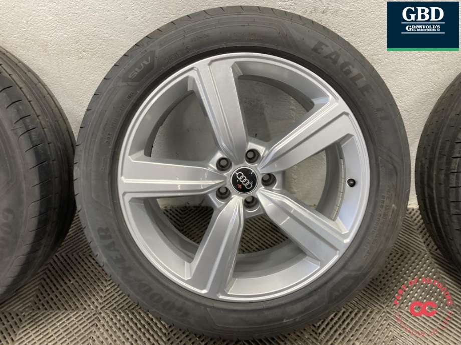 Hjulsett aluminium sommer til Audi e-tron 2018-->> (GOODYEAR EAGLE|F1 ASYMMETRIC 3 SUV|255/50R20 PROD 24|9JX20H2-N ET 38)