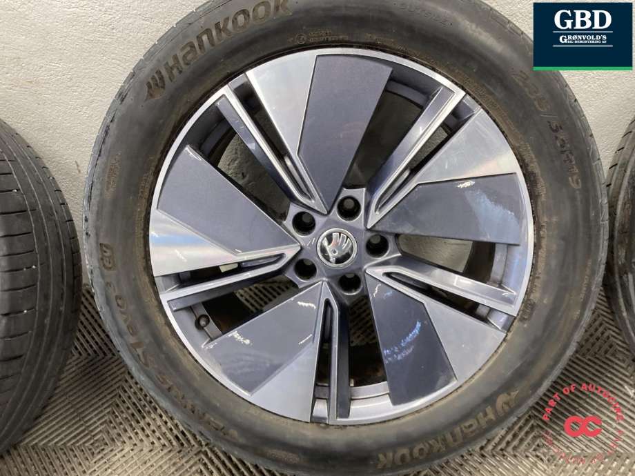 Hjulsett aluminium sommer til Škoda Enyaq 2021-->>  (HANKOOK|VENTUS S1 EVO 3   8JX19H2  ET 45|S STK 235/55R19  PROD 21 3.8-4.8 MM|2STK 255/50R19 PROD 25)