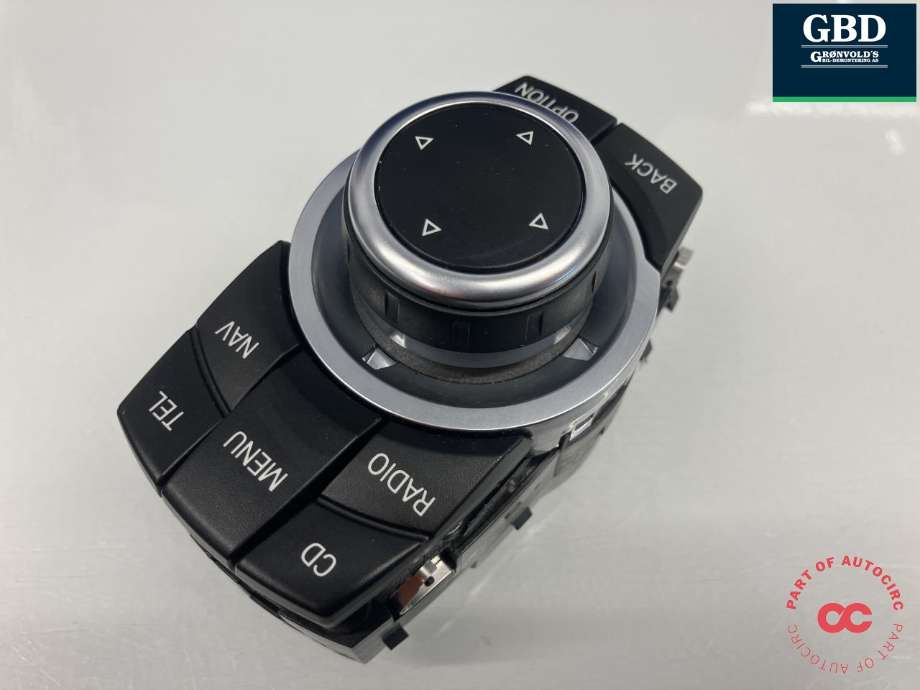 Bilstereo navigasjon betjeningspanel til BMW X5 2007-2013 (E70) (E70) (|9 240 956|033625108)