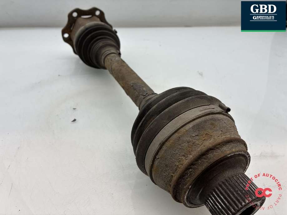 Drivaksel venstre foran, diesel/automat til Audi A4 2007-2014 (Type IV) (B8) (B8) (8K0 407 271 AJ|8K0 407 271 Q|)