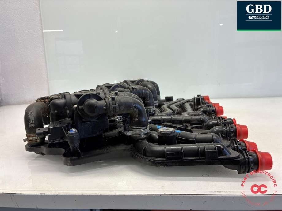 Diverse deler til Audi e-tron GT 2021-->>  (|9J1 121 406)