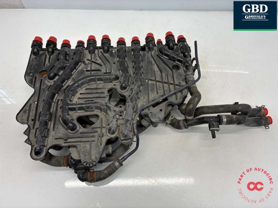 Diverse deler til Audi e-tron GT 2021-->>  (|9J1 121 406)