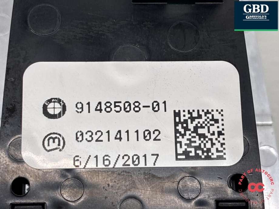 Bryter elektrisk håndbrekk/parkbrems til BMW X5 2007-2013 (E70) (E70) (61 31 9 148 508|9148508-01|)