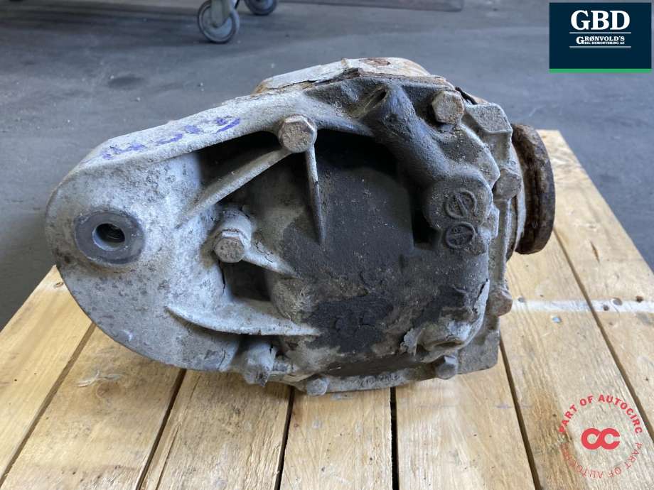 Kardang klokke bak til BMW 3-Serie 2005-2011 (E90/E91/E92/E93) (E90/E91/E92/E93) (33 10 7 566 186|)