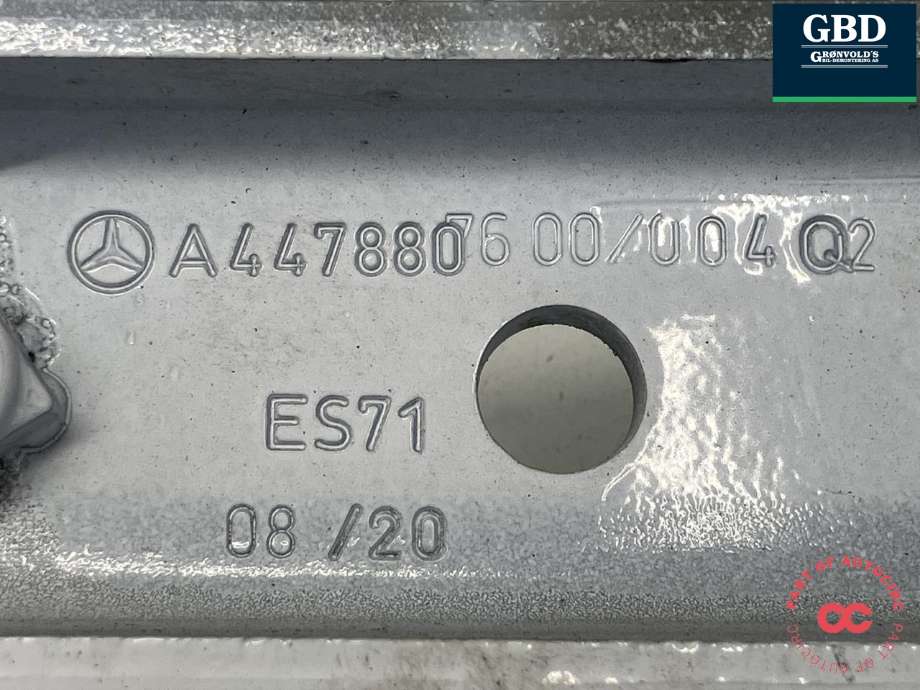 Panserhengsler til Mercedes Vito 2014-->> (W447) (W447) (A 447 880 76 00|)