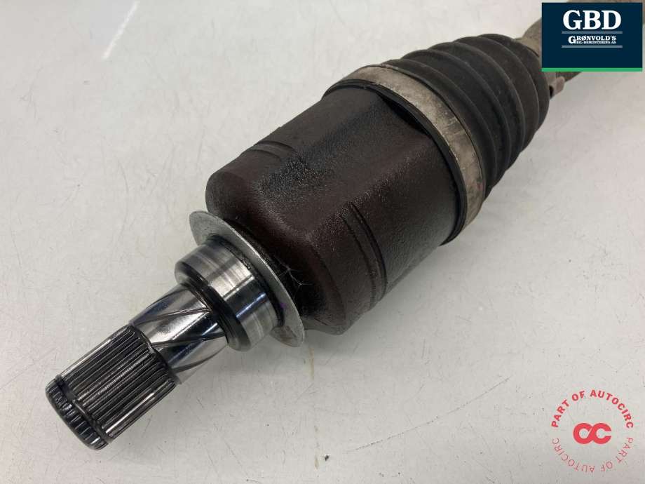 Drivaksel venstre foran, bensin/automat til Renault Captur 2013-2020 (Type I)  (391010433R|391015196R|)
