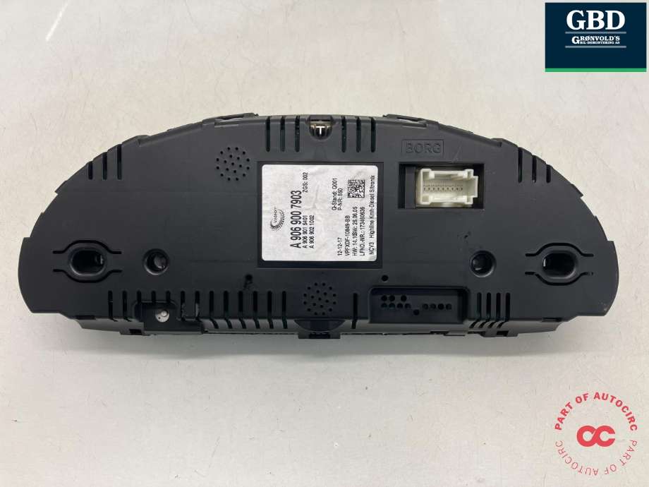 Instrumentpanel til Mercedes Sprinter 2013-2018 (Fase 2) (906) (906) (A 906 900 79 03|A 906 901 54 01|A 906 902 10 02)