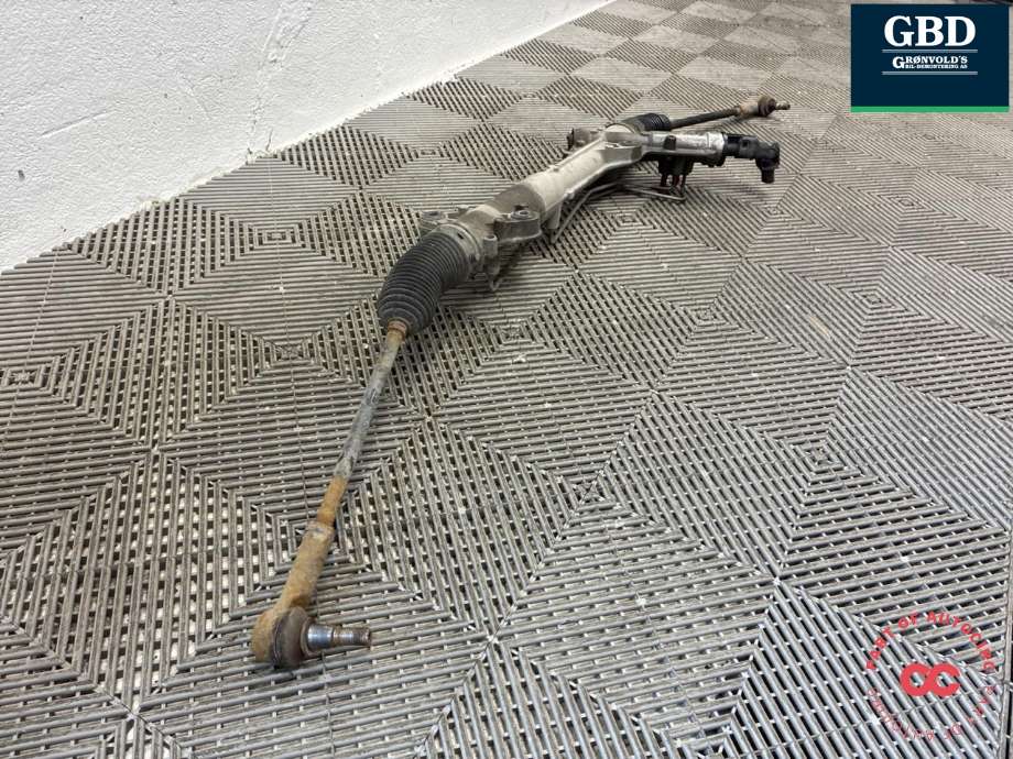 Tannstang til Mercedes Sprinter 2013-2018 (Fase 2) (906) (906) (A 906 460 17 00|A 906 460 13 00|)