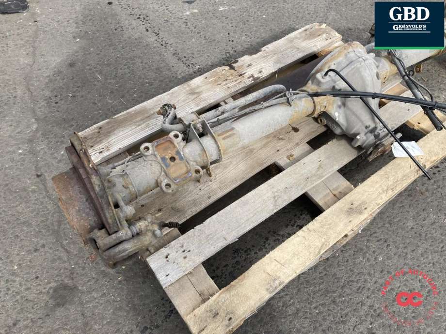 Bakaksel til Mercedes Sprinter 2013-2018 (Fase 2) (906) (906) (A 906 350 24 04|741423Z932694|)