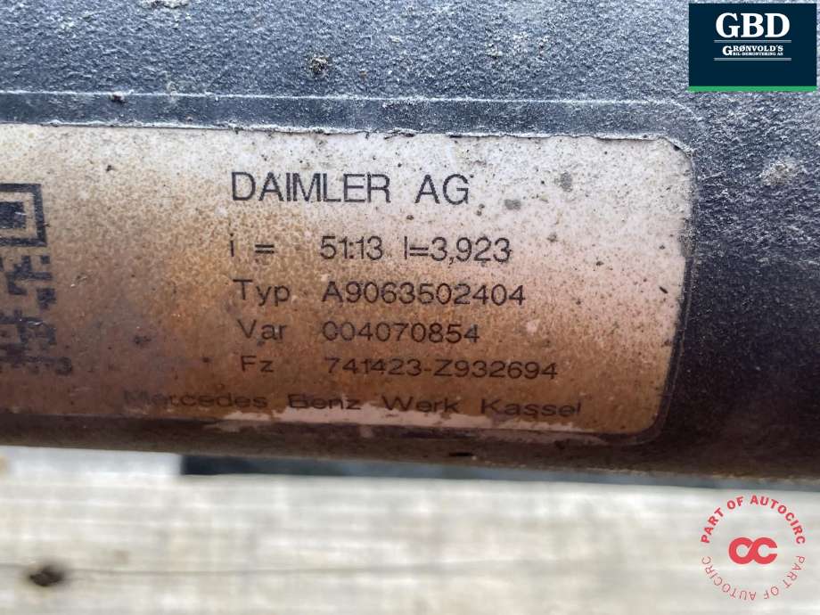 Bakaksel til Mercedes Sprinter 2013-2018 (Fase 2) (906) (906) (A 906 350 24 04|741423Z932694|)